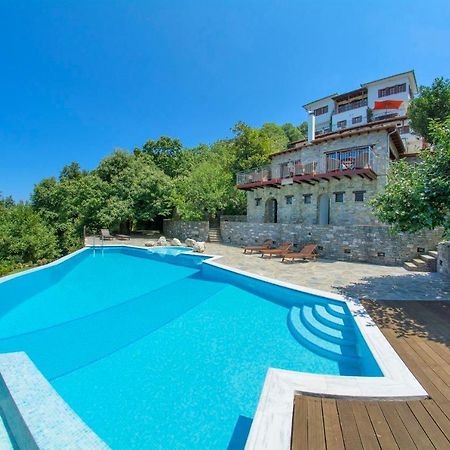 Aroma Piliou - Άρωμα Πηλίου Hotell Mourésion Exteriör bild