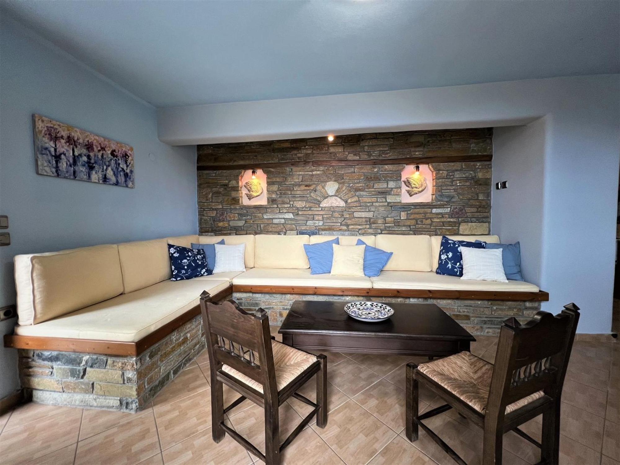 Aroma Piliou - Άρωμα Πηλίου Hotell Mourésion Exteriör bild